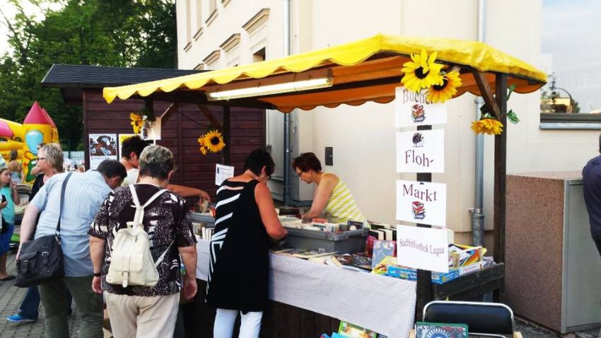 Bücherflohmarkt zur Lugauer Sommernacht Ende Juli | Rechte: Stadt Lugau