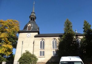 Außenansicht der Erlbacher Kirche | Foto: W. Frech